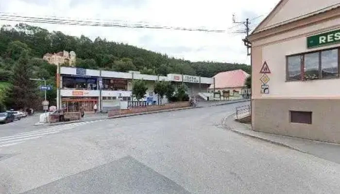 Restaurace U Lipy Street View A 360deg - Křivoklátská 26