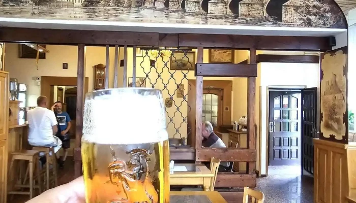Restaurace U Mendliku Jidlo A Piti - Debř