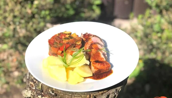Restaurace U Mikese Jidlo A Piti - Zahradnická 1907