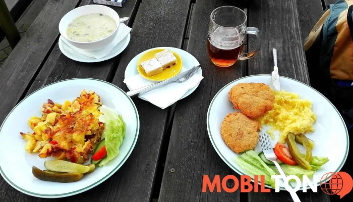 Restaurace U Nadrazi Jidlo A Piti - Tyršova 112