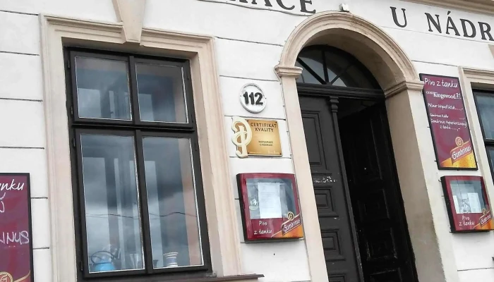 Restaurace U Nadrazi Recenze - Tyršova 112