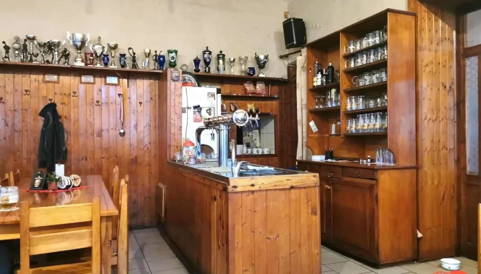 Restaurace U Nadrazi Vzhled A Atmosfera - Nádražní 477