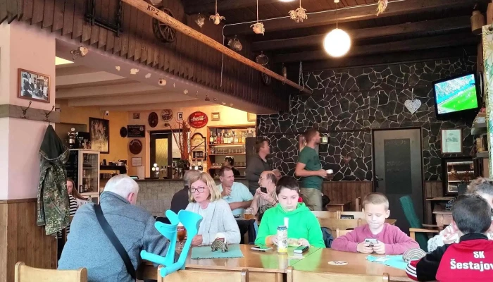 Restaurace U Nadrazi Webova Stranka - Luka Pod Medníkem
