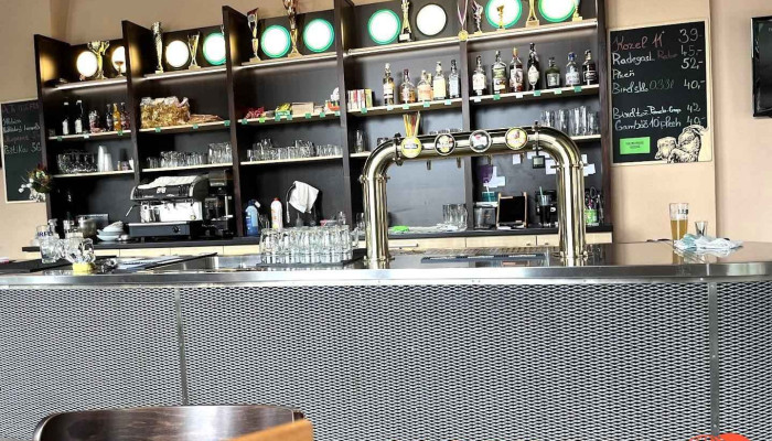 Restaurace U Nádraží - P. Bezruče 744/8 288 02