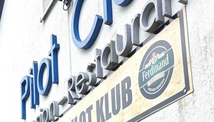Restaurace U Pilota -  Instagram - Nesvačily