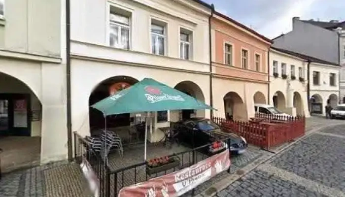 Restaurace U Pirata Street View A 360deg - Nám. Míru 6/5