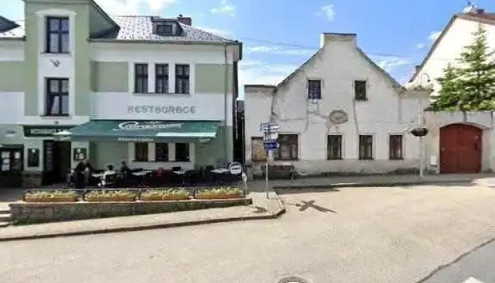Restaurace U Sokola -  Street View A 360deg - Tyršovo Nám. 27
