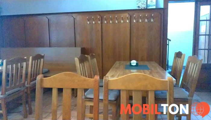 Restaurace U Sokola -  Vzhled A Atmosfera - Tyršovo Nám. 27