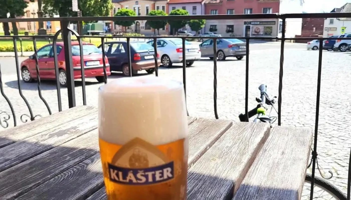 Restaurace U Sv Kateriny Jidlo A Piti - Náměstí T. G. Masaryka 126