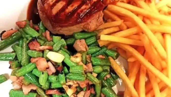 Restaurace U Svateho Vita Hranolky - Topolová 899