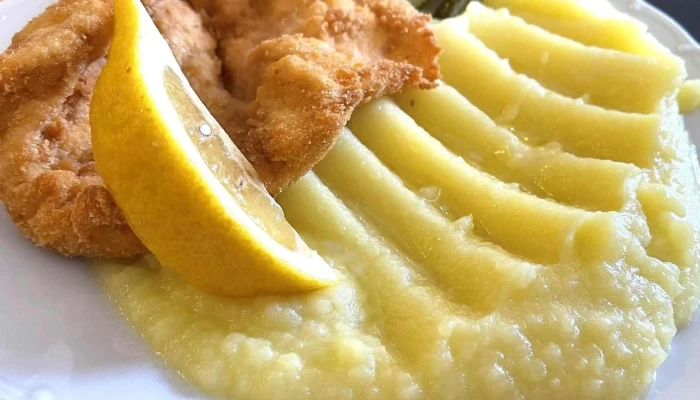 Restaurace U Vaclava Hledam - Náměstí 12