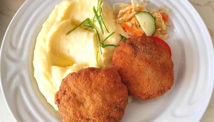 Restaurace U Zamku Bramborova Kase - Debřská 2