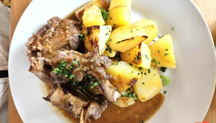 Restaurace U Zimu Kysane Zeli - Husova 7