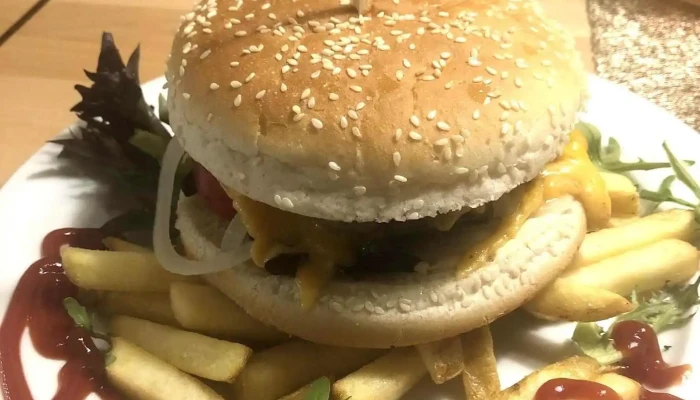 Restaurace U Zlate Hvezdy Hamburger - Masarykovo Nám. 2