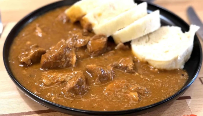 Restaurace U Zlate Hvezdy Kari - Masarykovo Nám. 2