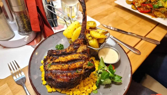 Restaurace U Zlate Hvezdy Steak - Masarykovo Nám. 2