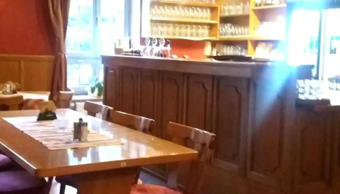 Restaurace Ve Mlyne Vzhled A Atmosfera - Na Hrádku 4