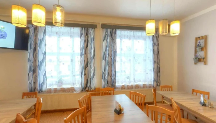 Restaurace Veselka -  Street View A 360deg - Chrudimská 72