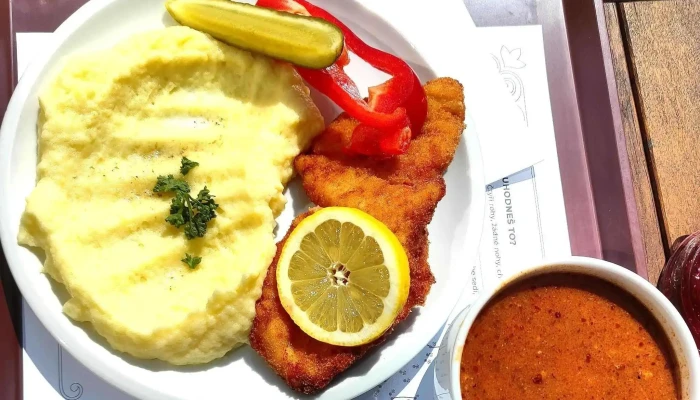 Restaurace Vtipna Kase čislo - Loučeň