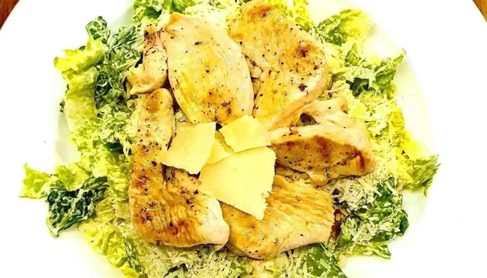 Restaurace Vyhlidka Salat Caesar - Karlštejn