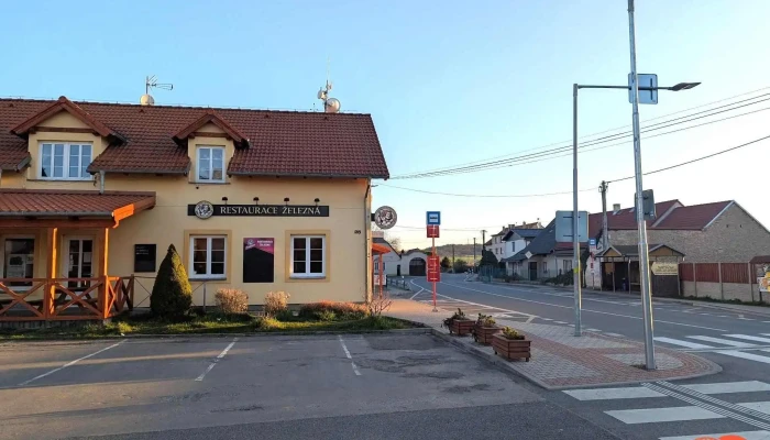 Restaurace Zelezna Nejnovejsi - Železná