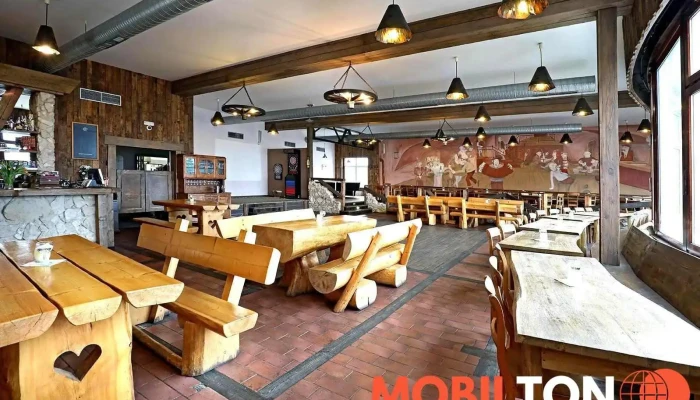 Restaurace Zimak Vzhled A Atmosfera - Lacinova 1720