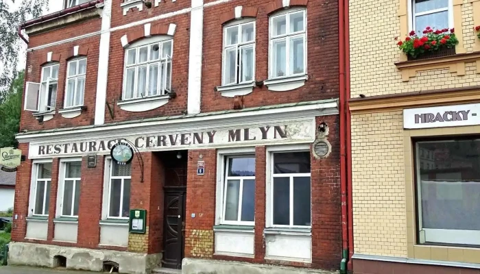 Restaurace Červený mlýn - 01 Kraslice