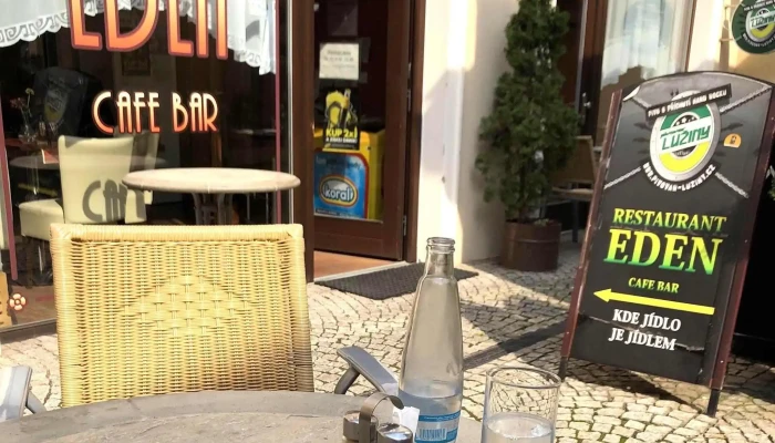 Restaurant A Cafe Bar Eden Oteviraci Doba - Kolín I