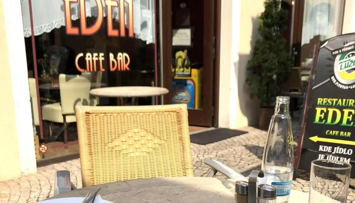 Restaurant A Cafe Bar Eden Otevřeno Nyni - Kolín I