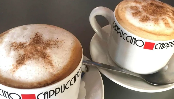 Restaurant Bar Caffe Eliska Nam Přemyslovců 7 - Nám. Přemyslovců 7