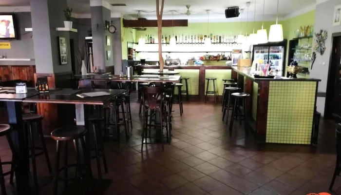 Restaurant Bar Caffe Eliska Vse - Nám. Přemyslovců 7
