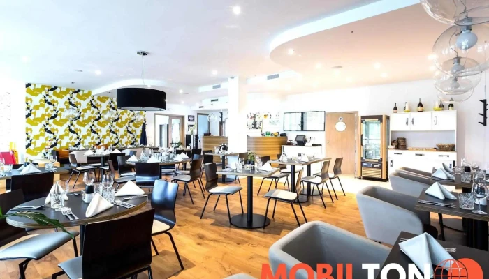 Restaurant Bily Pav Vse - Benátky Nad Jizerou Ii