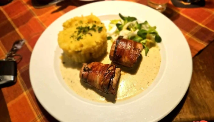 Restaurant Camp Melnik Nejnovejsi - Klášterní 720