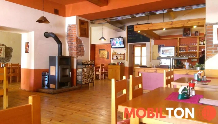 Restaurant Central Vse - Husovo Nám. 140