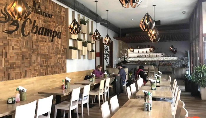 Restaurant Champa -  Vzhled A Atmosfera - Praha 6-dejvice