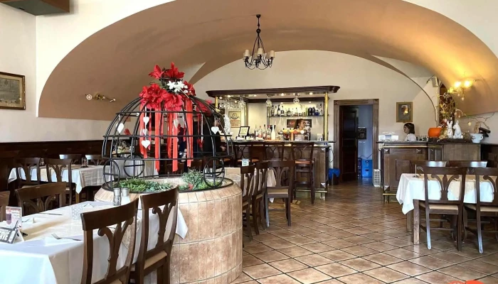 Restaurant Chateau Dobris Vse - Nám. Svobody 1