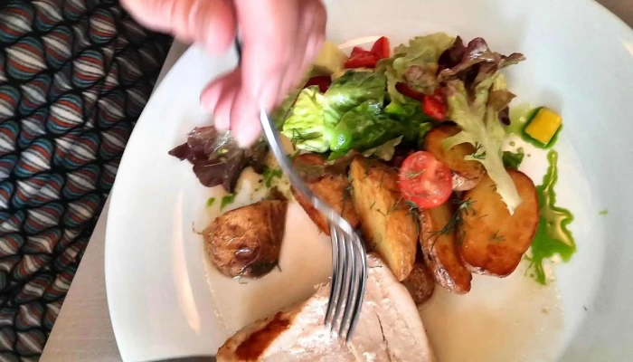 Restaurant Chateau Dobris Webova Stranka - Nám. Svobody 1