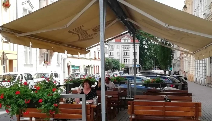Restaurant Johannahof -  Oteviraci Doba - Tolstého 871/1