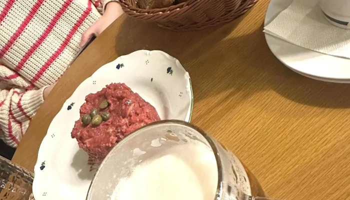 Restaurant Kulatak Hledam - Praha 6-bubeneč