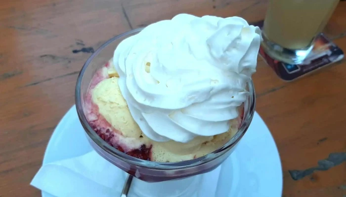 Restaurant Mlada čislo - Višňová 553