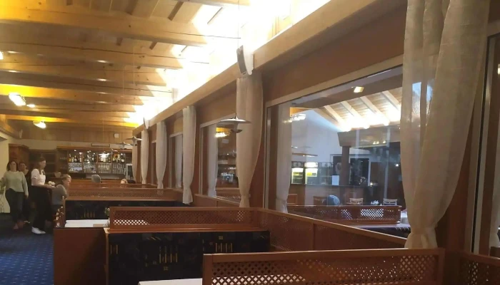 Restaurant Sport -  V Hotel Instagram - Nám. 8. Května 219