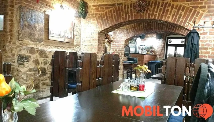 Restaurant Tabarin - 01 Mariánské Lázně 1