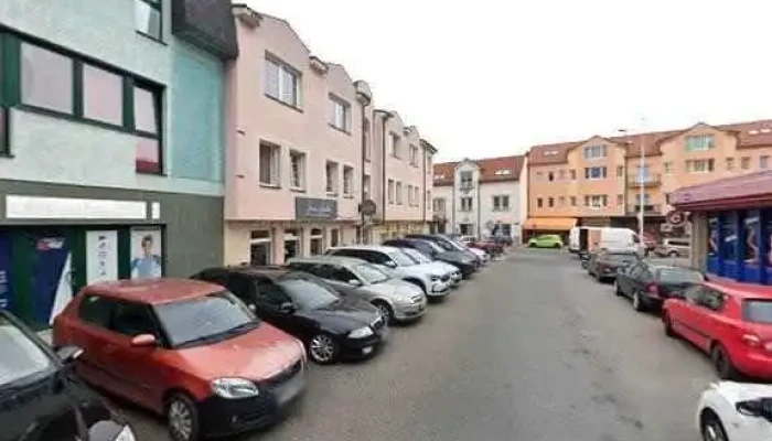 Restaurant Viet Thai Street View A 360deg - Vašatova 3216