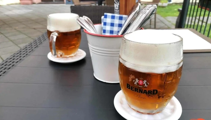Restaurant Zamek Aneb Divadelni Restaurace Na Kovarne Pivo - Poděbrady I