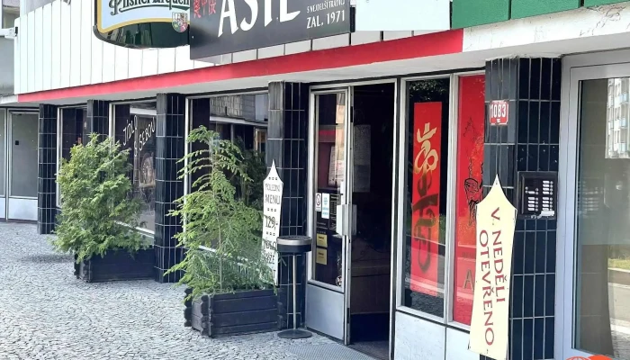 Retro Ceska Restaurace Asie Vse - Mladá Boleslav Iii
