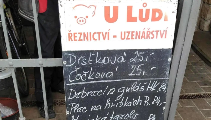 Reznictvi Jidelna U Ludi Obchod S Potravinami - Nádražní 2003/13