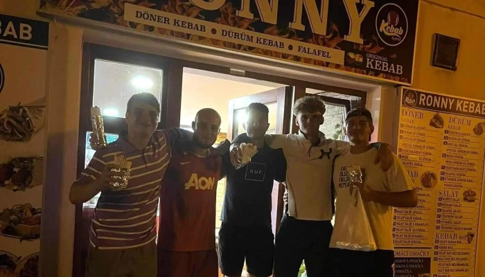 Ronny Kebab 4you Rakovnik Instagram - Palackého 80