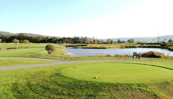 Royal Beroun Golf Club -  Golf - Na Veselou 909
