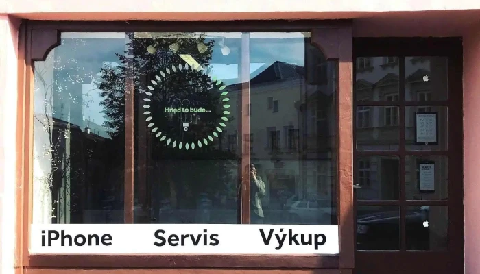 Rozbite Jabko Vse - Czech