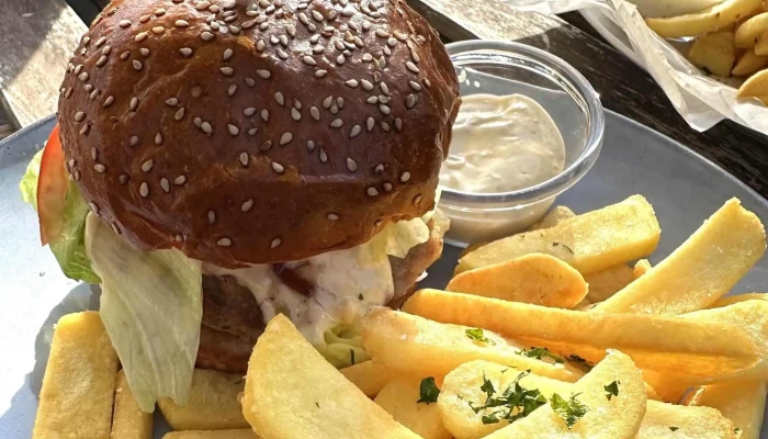 Rybicka Restaurace Bistro Recenze - Nábřežní 1640